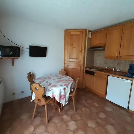 Est Pour 4 Personnes Avec Animaux Admis - Fr-1-263-66 Apartment *
