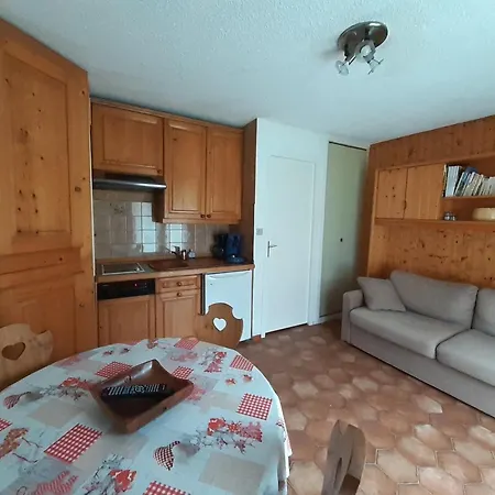 Est Pour 4 Personnes Avec Animaux Admis - Fr-1-263-66 Valloire