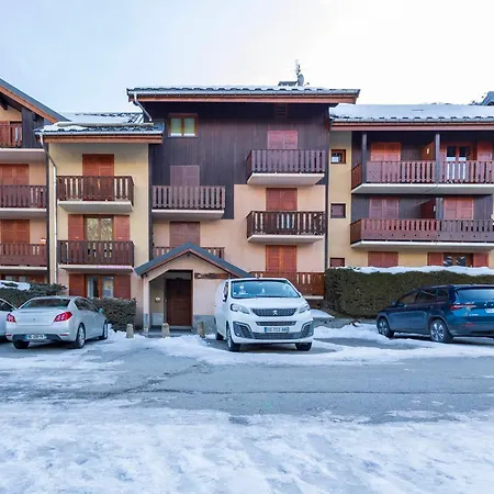 Est Pour 4 Personnes Avec Animaux Admis - Fr-1-263-66 Valloire